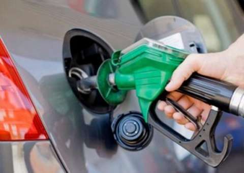 STF abre cinco dias de prazo para que governo explique aumento dos combustíveis