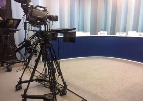 Veja quem estará do lado de quem no debate da Globo. Debate promete ferver