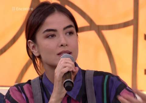 Maria Casadevall detona votação que 'salvou' Temer ao vivo e bomba na internet