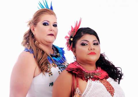 Lucilene Castro e Márcia Siqueira estreiam Desafio das Cores no Teatro Amazonas