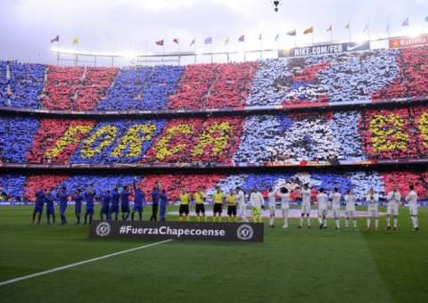 Chapecoense e Barcelona se enfrentam em amistoso nesta segunda-feira no Camp Nou