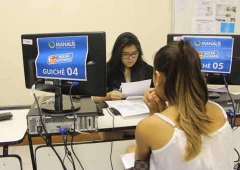Inscrições para o Bolsa Idiomas começam nesta terça-feira em Manaus 