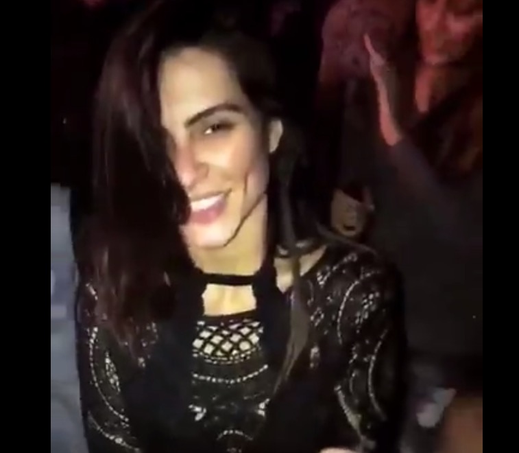 Vídeo de Cleo Pires em balada polemiza: “lança perfume?”