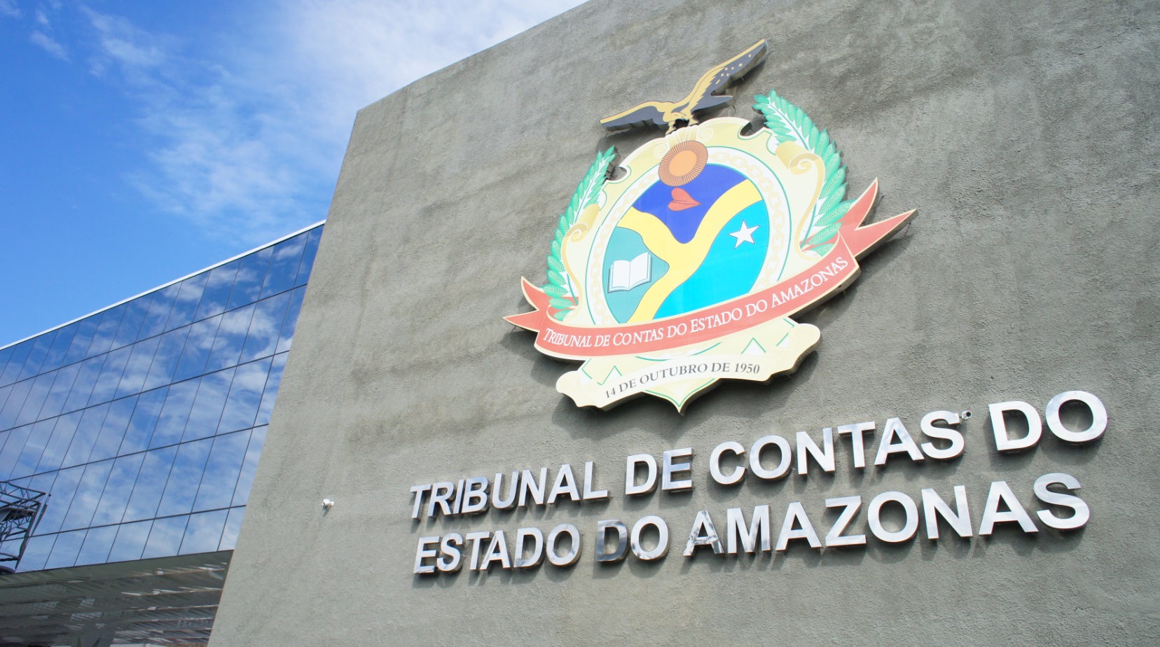 TCE-AM condena prefeito do Careiro a devolver R$ 2,2 milhões aos cofres públicos