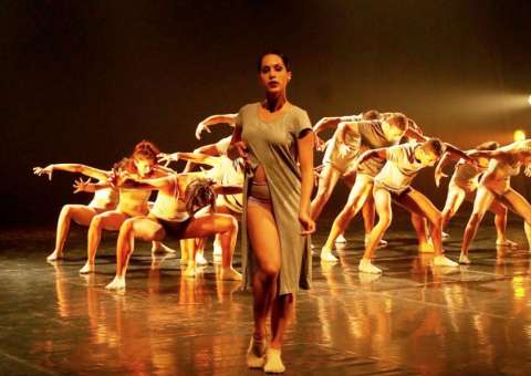 Espetáculo ‘Plutão (Já foi planeta)’ estreia no Teatro Amazonas