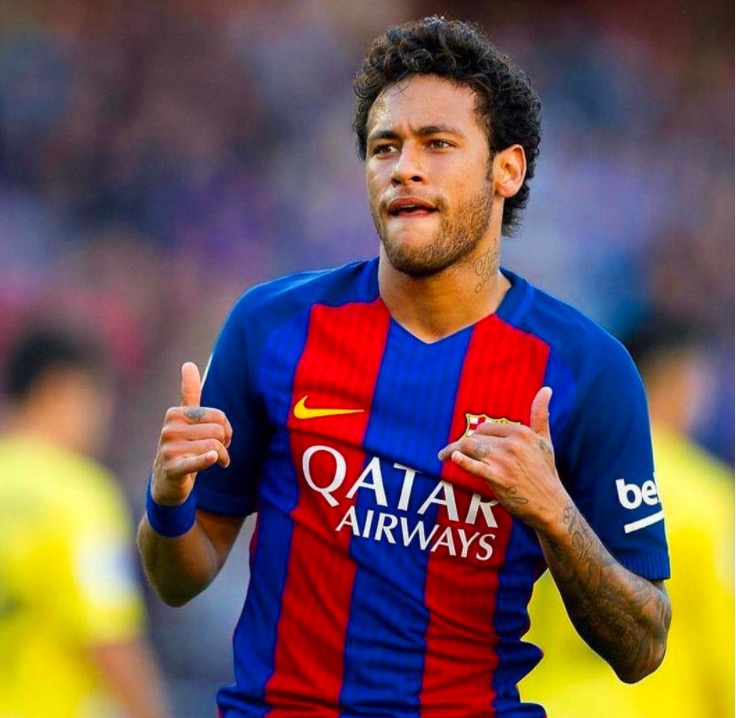 Neymar passa a seguir beldades no Instagram usando tática que conquistou Marquezine