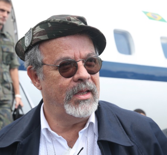 No Amazonas, ministro da Defesa se reúne com autoridades para discutir segurança na fronteira 