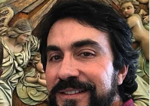 Padre Fábio de Melo faz desabafo e revela doença