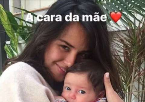 Bruno Gissoni mostra semelhança de Yanna Lavigne e filha