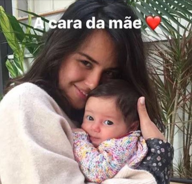 Bruno Gissoni mostra semelhança de Yanna Lavigne e filha