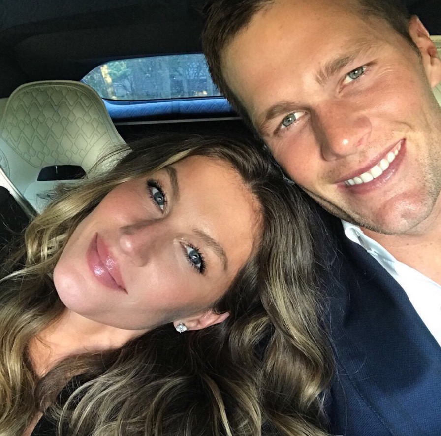 Drone flagra momento íntimo de Gisele Bündchen com Tom Brady na piscina