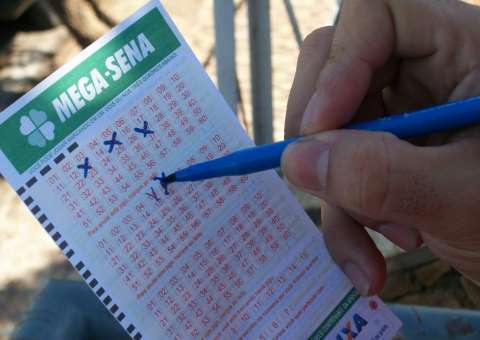 Mega-Sena promete pagar R$ 2,5 milhões neste sábado