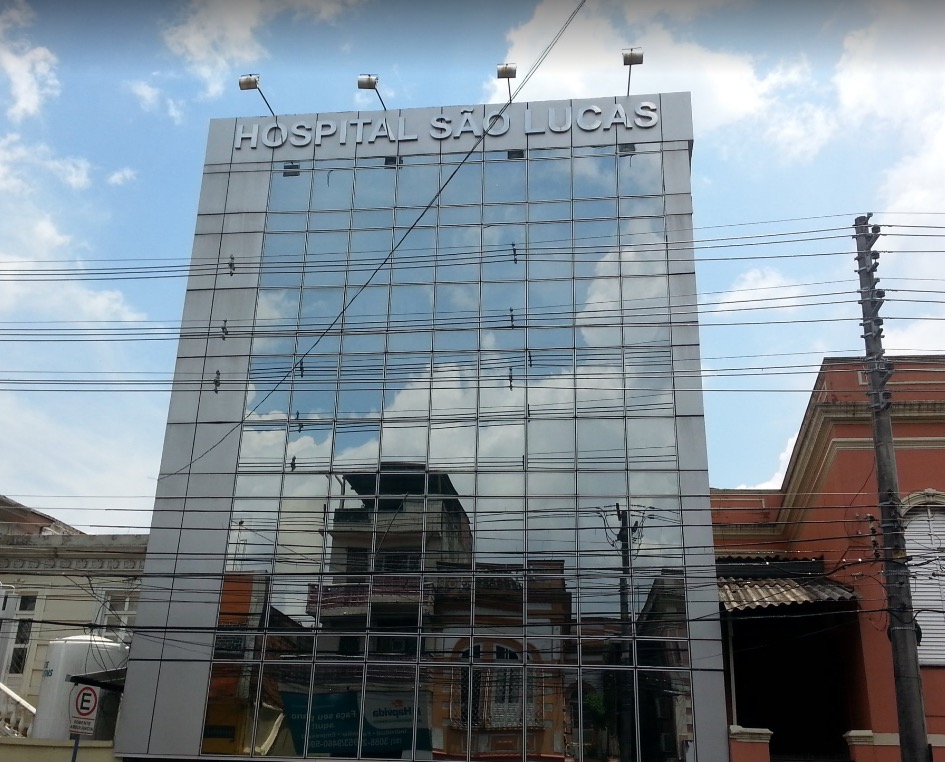 Invasão, tiro e terror durante assalto no Hospital São Lucas em Manaus