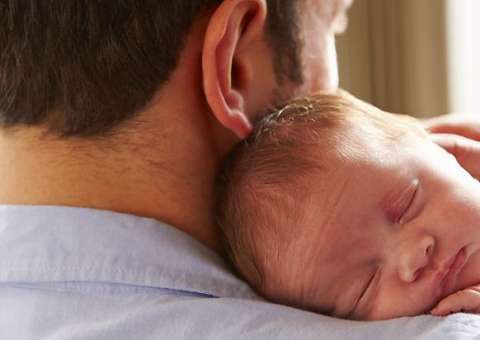 Aos poucos, empresas ampliam licença-paternidade no país