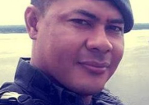 Policial Militar morre após moto colidir de frente com picape no AM