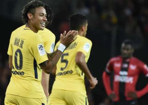 Neymar brilha na estreia pelo Paris Saint-Germain