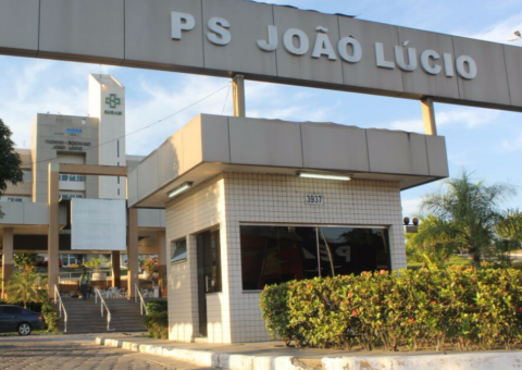 Mulher morre e criança fica ferida após serem atropeladas em Manaus