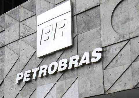 Petrobras anuncia processo seletivo para 159 vagas e formação de cadastro