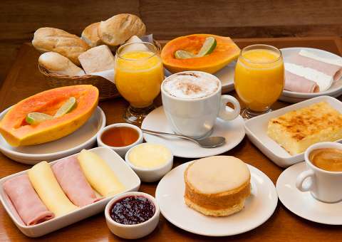  Nacer realiza café da manhã beneficente com shows ao vivo