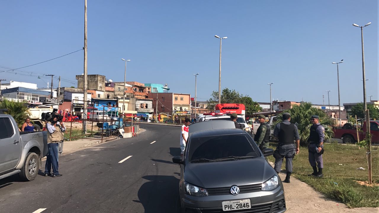 Governo retira ocupantes de área que receberá instituição de caridade em Manaus