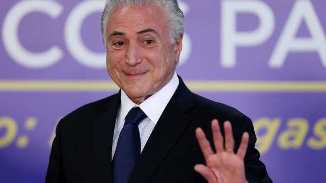 Planalto pune e retira cargos de 40 ‘infiéis’ a Temer 