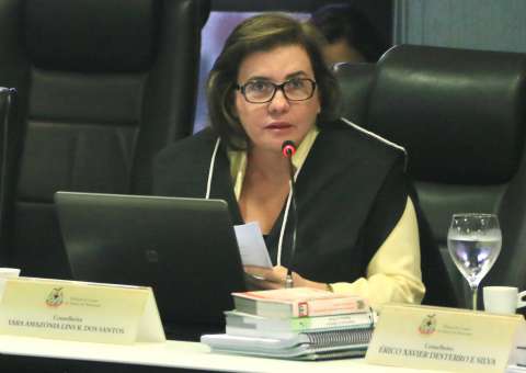  TCE investiga contrato milionário para cirurgias da Susam