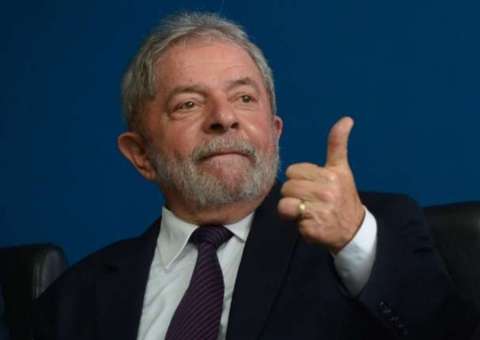 Lula pede a Moro que suspenda interrogatório de setembro 