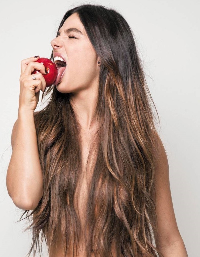 Ísis Valverde relembra fase difícil após polêmica com Cauã Reymond