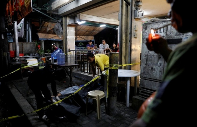 Guerra às drogas e ao crime deixa dezenas de mortos em três dias nas Filipinas