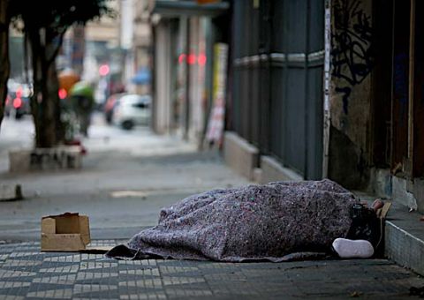 Exposição sobre população em situação de rua é realizada nesta sexta