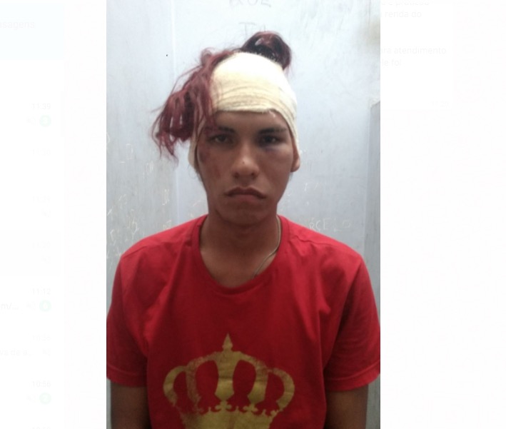 Suspeito de assaltar ônibus é espancado por populares em Manaus