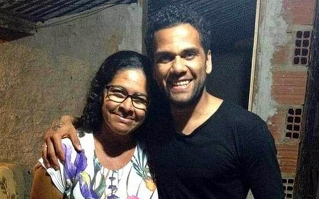 Tia de Daniel Alves é encontrada morta em rio na Bahia