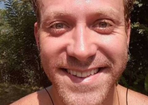 Abandonado pela Globo, eterno 'Cabeção' vai embora do Brasil e trabalha como caixa: 'decepcionado'