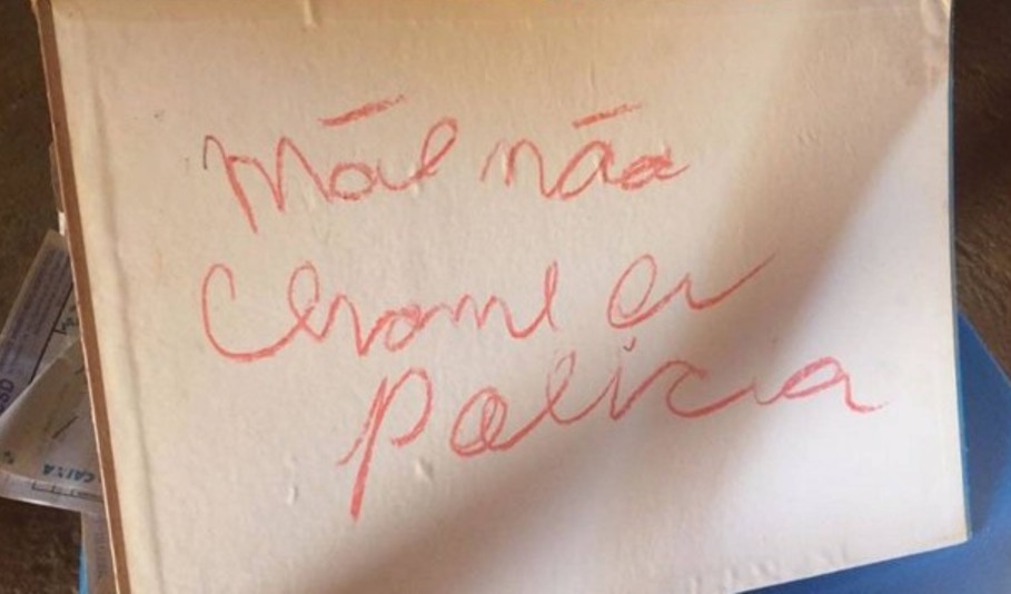 Homem mata sobrinho e faz apelo a mãe em bilhete 