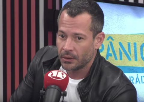 Malvino Salvador revela que foi chamado para fazer teste do sofá em Manaus