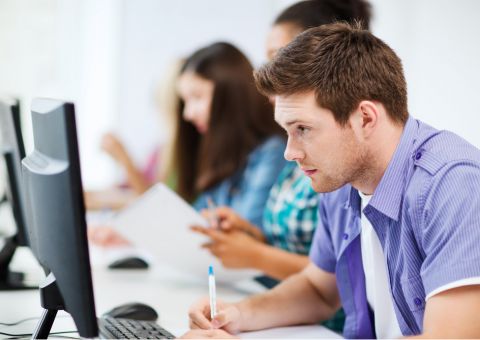 FGV abre inscrições para quase 40 cursos gratuitos online