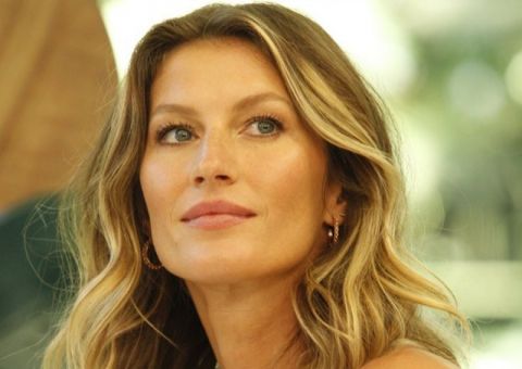 Conheça modelo de 15 anos que é sósia de Gisele Bündchen