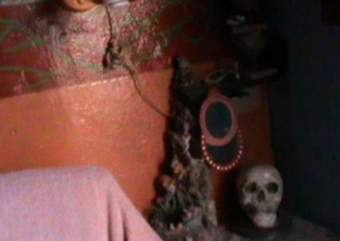 Grávida é esfaqueada e queimada em fogueira durante suposto ritual satânico