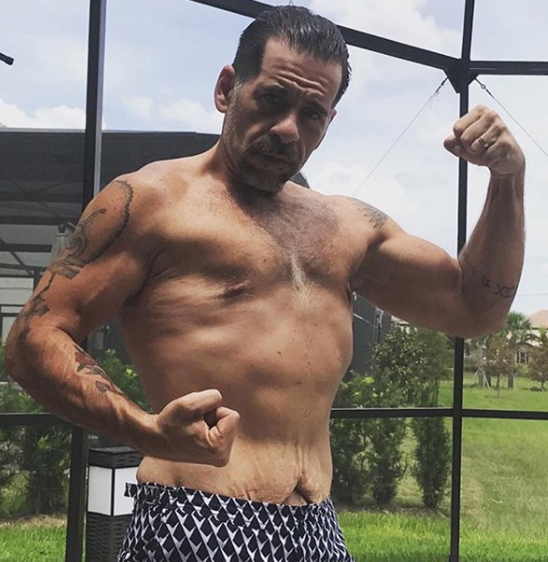 Leandro Hassum surpreende ao mostrar corpo em dia de musculação: 'vida nova'