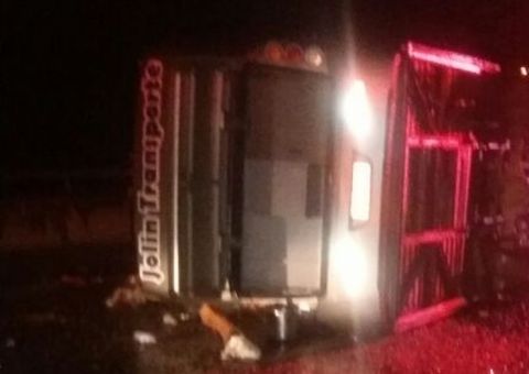 Quatro pessoas da mesma família morrem em acidente na estrada 