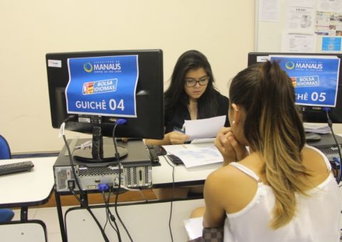 Em Manaus, Bolsa Idiomas tem mais de 13 mil inscritos 