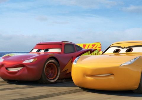 Projeto Vamos Todos à Cinépolis leva crianças carentes ao cinema 