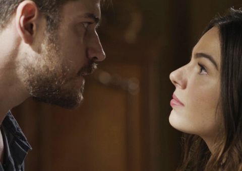 ‘A Força do Querer’: Ritinha decide abandonar Ruy para fugir com Zeca