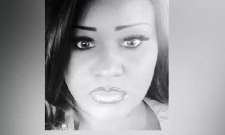 Mulher gasta R$ 40 mil para ficar parecida com boneca inflável e resultado é chocante