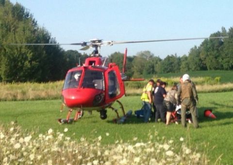 Família cai de penhasco e criança de 4 anos sobrevive