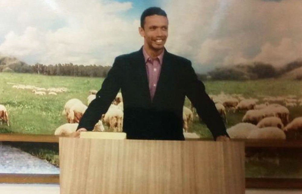 Suspeito de liderar quadrilha, pastor assalta várias igrejas após falsa benção