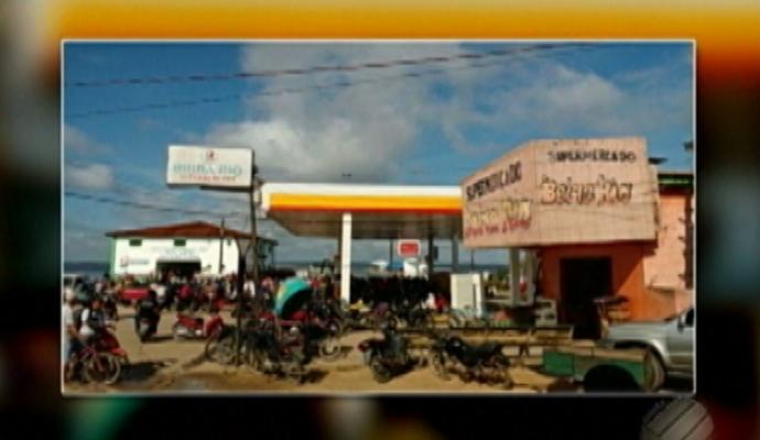 Embarcação com 70 pessoas naufraga no Pará