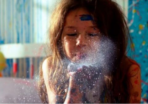 Drama A Menina Índigo ganha trailer emocionante. Confira