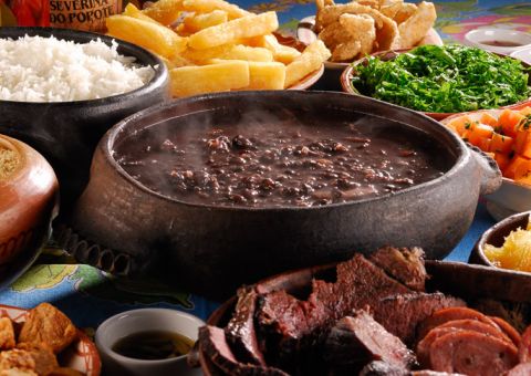 Feijoada Beneficente do Lar das Marias movimenta Clube do Trabalhador