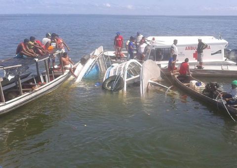 Barco que naufragou com 70 pessoas no Pará fazia transporte clandestino, diz governo